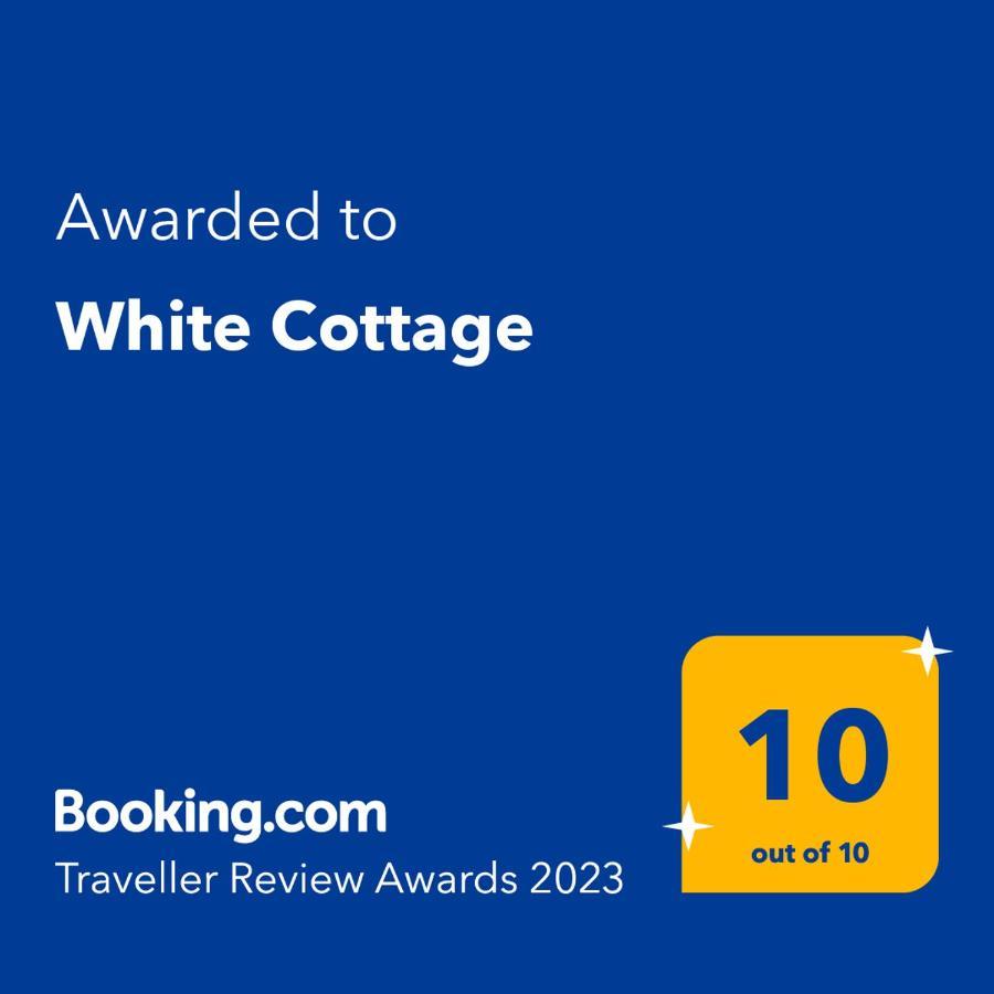 White Cottage Heritage House Čižići エクステリア 写真